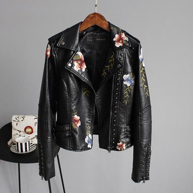 Ella | Stilfull Brodert Skinnjakke